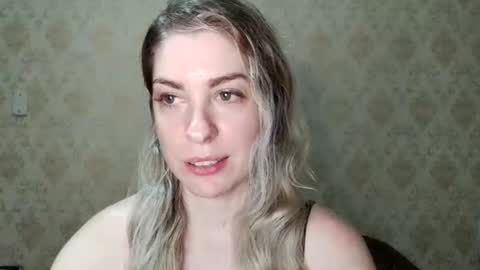 Snapshot of melissa_s2 chatting on 02/28/26, 11:28 Melissa online show from 02/28/26, 11:28