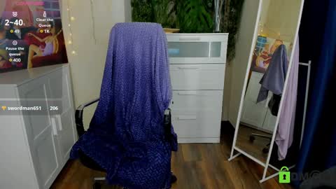 Melissa online show from 02/16/25, 02:31