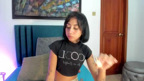 Melissa online show from 02/19/25, 12:00