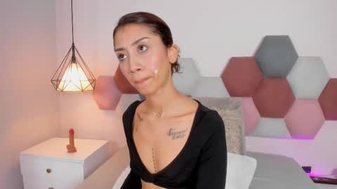 Snapshot of melissaafox chatting on 03/27/26, 12:05 Melissa online show from 03/27/26, 12:05