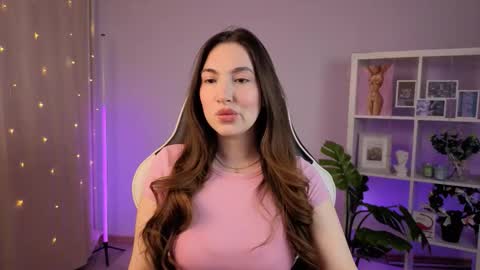 Snapshot of melissacharm_ chatting on 02/21/26, 04:24 Melissa online show from 02/21/26, 04:24