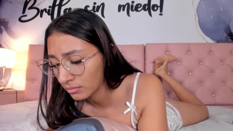 Snapshot of melissacute50 chatting on 12/30/24, 04:19 Meli online show from 12/30/24, 04:19