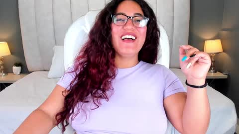 M E L I S S A  online show from 12/17/24, 06:31