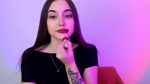 Mel online show from 11/02/25, 11:34