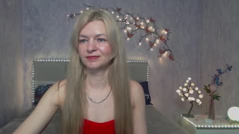 Snapshot of melissatylerbb chatting on 03/15/26, 06:41 Melissa online show from 03/15/26, 06:41