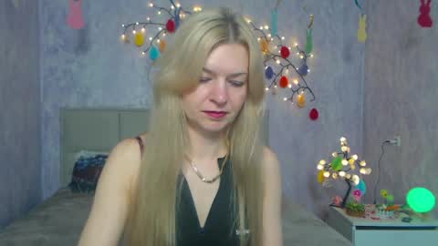 Snapshot of melissatylerbb chatting on 04/04/26, 05:38 Melissa online show from 04/04/26, 05:38