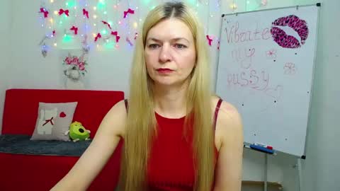 Snapshot of melissatylerbb chatting on 05/01/26, 11:15 Melissa online show from 05/01/26, 11:15