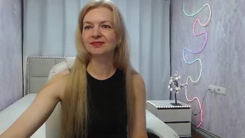 Snapshot of melissatylerbb chatting on 07/04/26, 06:30 Melissa online show from 07/04/26, 06:30