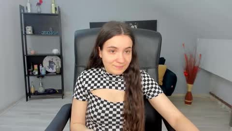 Snapshot of melissawiliam chatting on 03/10/26, 12:10 melissawiliam online show from 03/10/26, 12:10