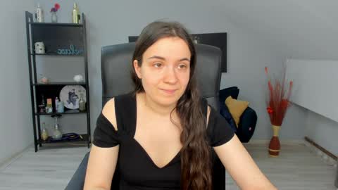 Snapshot of melissawiliam chatting on 04/15/26, 10:55 melissawiliam online show from 04/15/26, 10:55