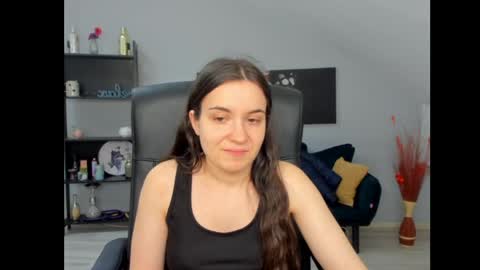 Snapshot of melissawiliam chatting on 04/17/26, 11:02 melissawiliam online show from 04/17/26, 11:02