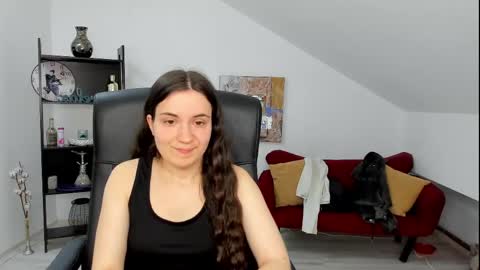 Snapshot of melissawiliam chatting on 05/18/26, 10:54 melissawiliam online show from 05/18/26, 10:54