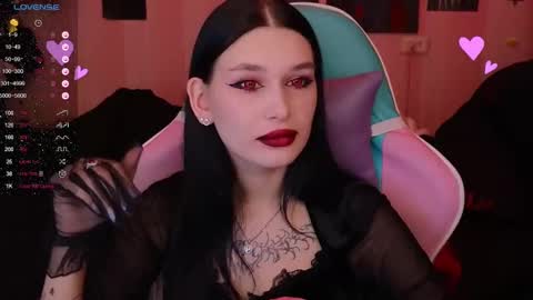 Freya  IM NONUDE online show from 02/18/25, 10:25