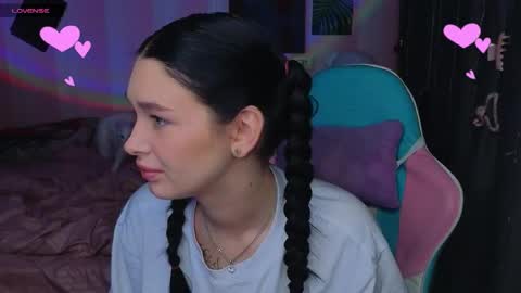 Freya  IM NONUDE online show from 09/28/25, 11:10