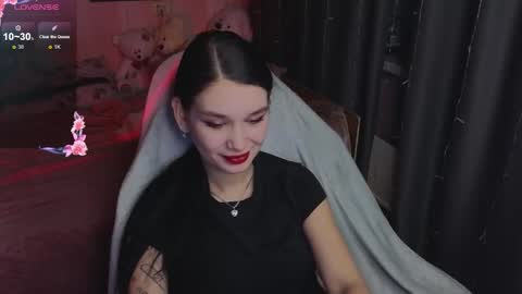 Freya  IM NONUDE online show from 12/21/25, 11:12