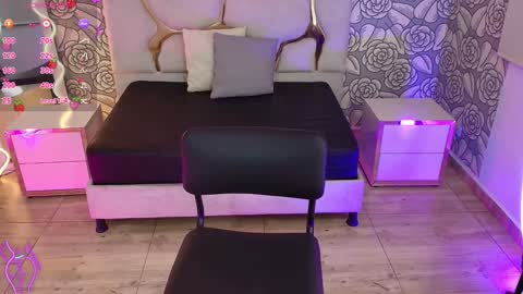 Mellani  online show from 01/25/25, 03:09