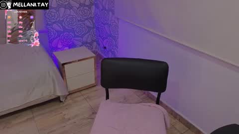 Mellani  online show from 10/03/25, 04:09