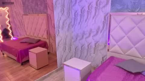 Mellani  online show from 01/07/26, 03:20