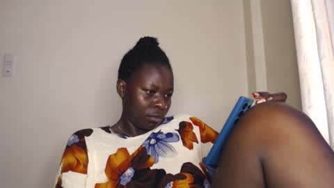 Snapshot of mellanin_pretty_ chatting on 04/06/26, 04:57 . online show from 04/06/26, 04:57