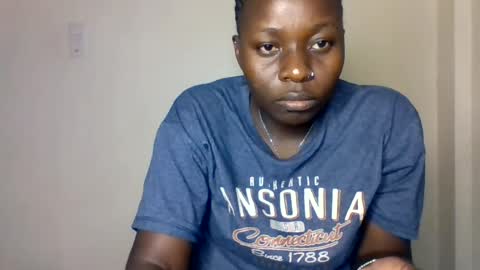 Snapshot of mellanin_pretty_ chatting on 08/03/26, 09:07 . online show from 08/03/26, 09:07