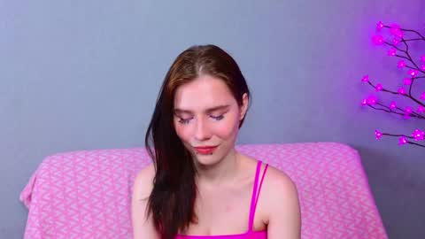 mellhyees online show from 05/24/26, 03:33