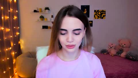 Snapshot of mellifluoustess chatting on 01/29/25, 08:14 Tessa online show from 01/29/25, 08:14