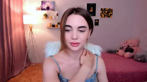 Snapshot of mellifluoustess chatting on 02/28/25, 10:50 Tessa online show from 02/28/25, 10:50