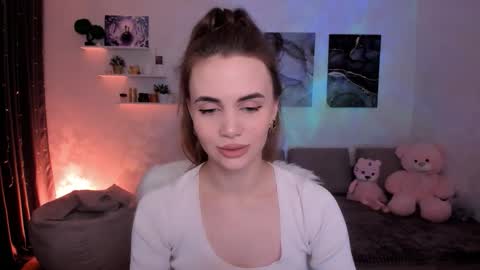 Tessa online show from 01/05/26, 10:35