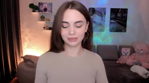 Snapshot of mellifluoustess chatting on 04/19/26, 10:12 Tessa online show from 04/19/26, 10:12