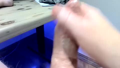 mellomike online show from 12/04/24, 04:32