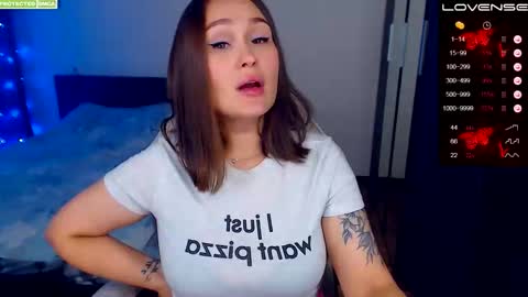 Mel online show from 09/25/25, 10:24