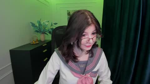 Snapshot of mellsawertyq chatting on 09/23/25, 11:24 mellsawertyq online show from 09/23/25, 11:24