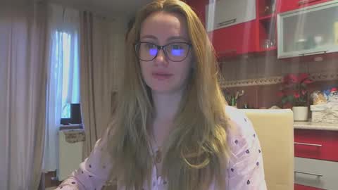 Melly online show from 01/23/25, 07:22