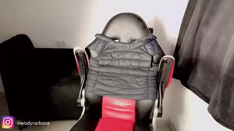 Melo online show from 01/07/26, 06:49