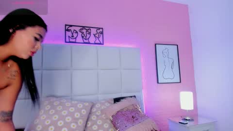 Snapshot of meloddy_parkerr_ chatting on 03/15/26, 08:04 MELODDY PARKERR online show from 03/15/26, 08:04