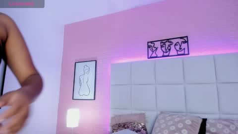 Snapshot of meloddy_parkerr_ chatting on 04/16/26, 11:55 MELODDY PARKERR online show from 04/16/26, 11:55