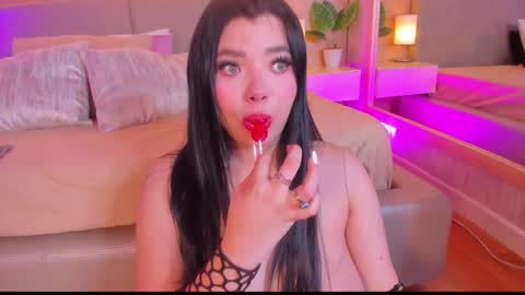 Melody online show from 11/27/25, 04:25