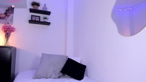 Meloddy online show from 02/24/25, 05:31