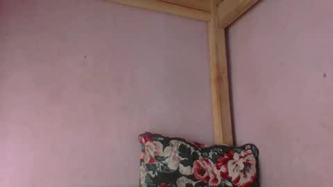 Snapshot of melodie7435 chatting on 09/22/25, 01:35 melodie7435 online show from 09/22/25, 01:35