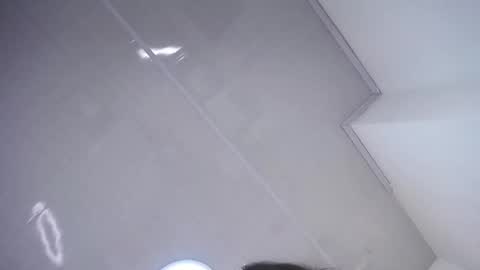 Snapshot of melodiroux_ chatting on 01/08/26, 01:02 Melodi online show from 01/08/26, 01:02