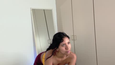 melody24_ online show from 01/29/25, 06:39