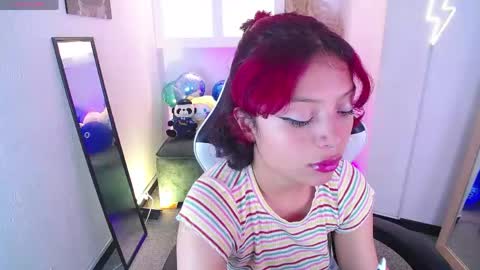 Snapshot of melody701583as chatting on 06/09/26, 03:34 melody701583as online show from 06/09/26, 03:34