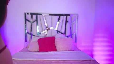    online show from 09/18/25, 05:48