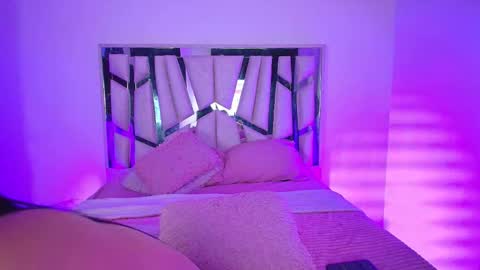    online show from 11/13/25, 06:34