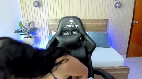 Melody  online show from 01/08/25, 12:15