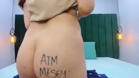 melody_kener online show from 11/27/25, 09:39