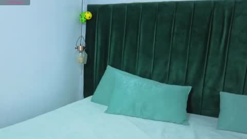 Snapshot of melody_kener chatting on 07/22/26, 03:53 melody_kener online show from 07/22/26, 03:53