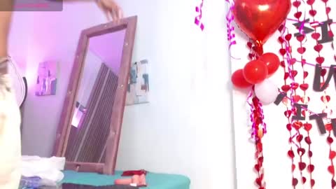 Snapshot of melody_mercy chatting on 02/14/25, 06:19 melody_mercy online show from 02/14/25, 06:19