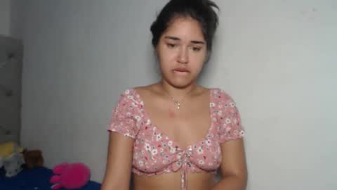 Snapshot of melody_phillips2 chatting on 01/06/26, 01:15 melody phillips online show from 01/06/26, 01:15