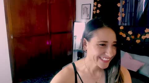 Melody online show from 09/16/25, 08:54